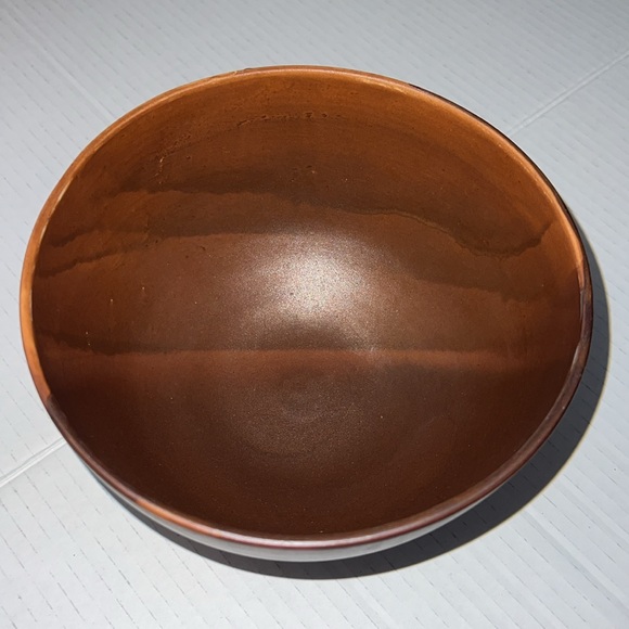 Vance Kitira Large Bowl Made in Thailand Nature Inspired Ceramic Pottery 7”x 5” - Picture 2 of 5